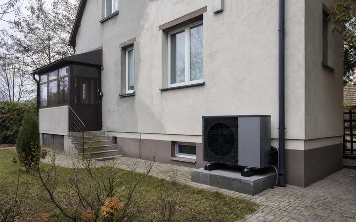 Dom jednorodzinny analizowany przed przygotowaniem audytu energetycznego i DPAE